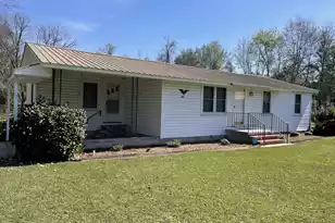 321 Dawson St, Eutawville, SC 29048 - Photo 2