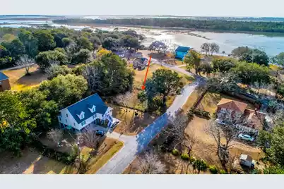 2190 Edward D Singleton Drive, Charleston, SC 29412 - Photo 2