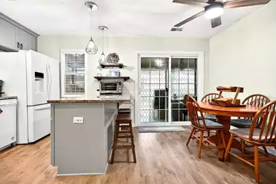 300 Yellow Hawthorn Circle, Summerville, SC 29483 - Photo 12