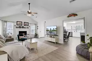 212 Thames Ave, Summerville, SC 29485 - Photo 10