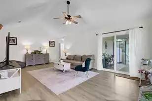 212 Thames Ave, Summerville, SC 29485 - Photo 8