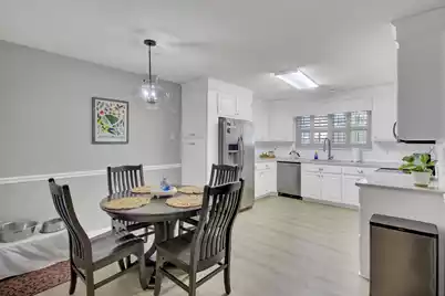 212 Thames Avenue, Summerville, SC 29485 - Photo 20