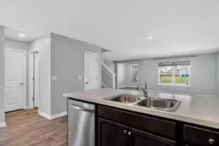 198 Spencer Cir, Summerville, SC 29485 - Photo 16