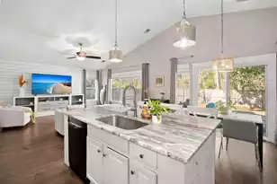 1108 Old Course Ln, Mount Pleasant, SC 29466 - Photo 16