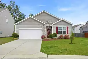 122 Oakwood Blvd, Summerville, SC 29486 - Photo 1
