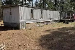 450 Old Castle St, Sumter, SC 29154 - Photo 2