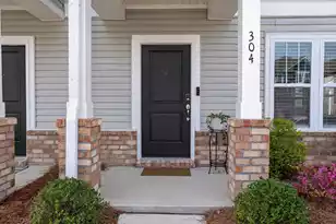 304 Surfbird Rd, Summerville, SC 29486 - Photo 2