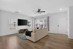 304 Surfbird Rd, Summerville, SC 29486 - Photo 8