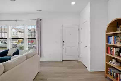 304 Surfbird Road, Summerville, SC 29486 - Photo 6