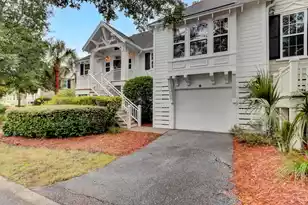 1536 Sea Palms Crescent, Mount Pleasant, SC 29464 - Photo 4