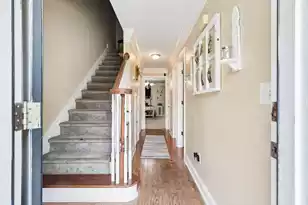 373 Springview Ln, Summerville, SC 29485 - Photo 4