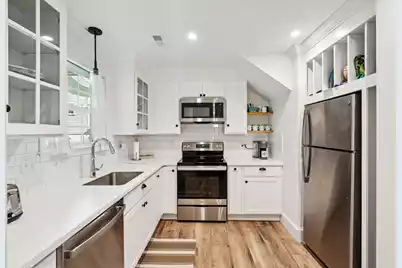111 Carolina Avenue E, Summerville, SC 29483 - Photo 84
