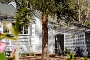 111 Carolina Ave E, Summerville, SC 29483 - Photo 74