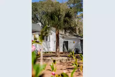 111 Carolina Avenue E, Summerville, SC 29483 - Photo 74