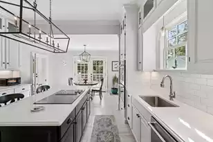 111 Carolina Ave E, Summerville, SC 29483 - Photo 22