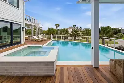 125 Charleston Boulevard, Isle Of Palms, SC 29451 - Photo 48