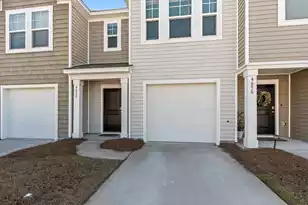 4698 Palm View Cir, North Charleston, SC 29418 - Photo 2