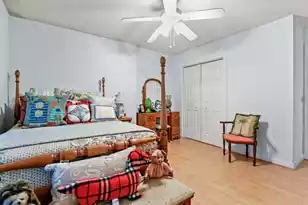 302 Summerset Ln, Summerville, SC 29483 - Photo 8