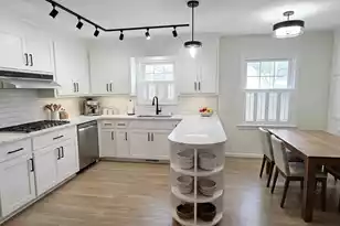 783 Fort Johnson Rd, Charleston, SC 29412 - Photo 1