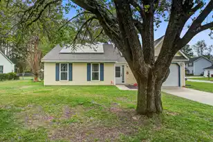 100 Tanager St, Summerville, SC 29483 - Photo 2