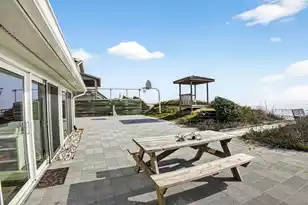 472 Myrtle Ave, Pawleys Island, SC 29585 - Photo 40