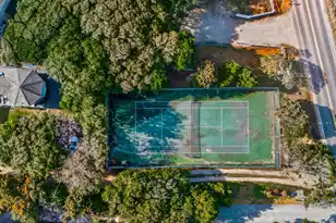 472 Myrtle Ave, Pawleys Island, SC 29585 - Photo 4