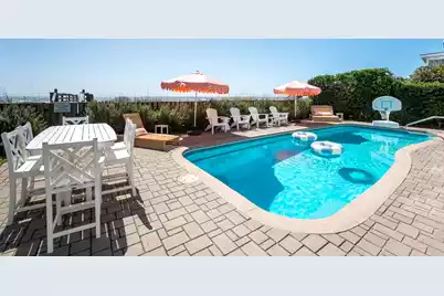 603 Arctic Avenue E, Folly Beach, SC 29439 - Photo 4