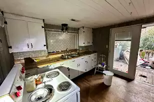 916 Leonard Dr, Johns Island, SC 29455 - Photo 10