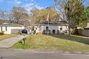 125 Red Cedar Dr, Goose Creek, SC 29445 - Photo 2