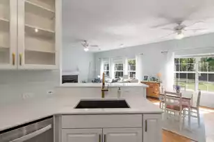 405 Manorwood Ln, Charleston, SC 29414 - Photo 16