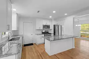 1775 Balfoure Dr, Charleston, SC 29407 - Photo 2