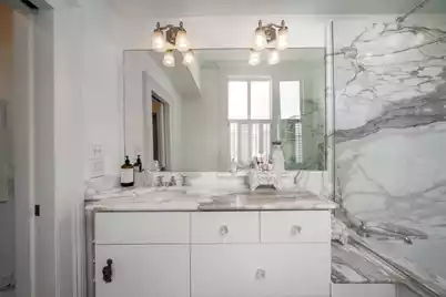 180 Broad Street #Apt C, Charleston, SC 29401 - Photo 32