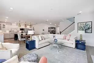 1684 Farmers Wy, Mount Pleasant, SC 29466 - Photo 12