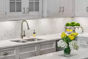 2 Laurens St #4D, Charleston, SC 29401 - Photo 20