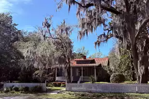 102 Palmetto Street S, Summerville, SC 29483 - Photo 2