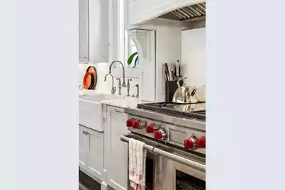 60 Church Street, Charleston, SC 29401 - Photo 14