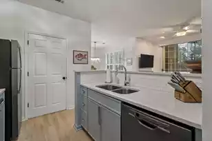 1600 Long Grove Dr, Mount Pleasant, SC 29464 - Photo 6