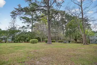 821 Palmetto Street N, Summerville, SC 29483 - Photo 54