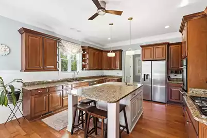 2216 Beckenham Drive, Mount Pleasant, SC 29466 - Photo 16