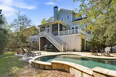 2216 Beckenham Drive, Mount Pleasant, SC 29466 - Photo 2