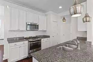 3529 Sewel Ave, Mount Pleasant, SC 29466 - Photo 12