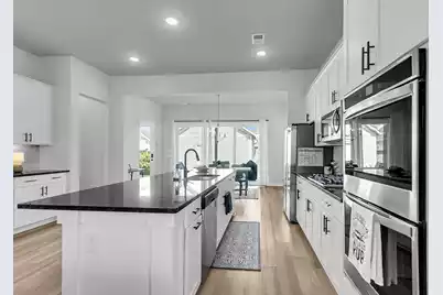 608 Blueway Avenue, Summerville, SC 29486 - Photo 14