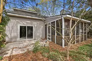 1364 Center Lake Dr, Mount Pleasant, SC 29464 - Photo 22