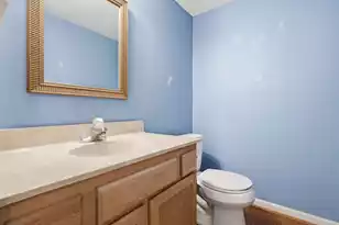 1364 Center Lake Dr, Mount Pleasant, SC 29464 - Photo 12