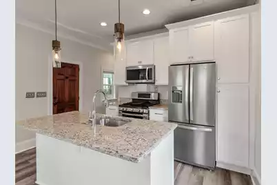 400 Sumter Street, Charleston, SC 29403 - Photo 10