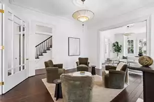 21 New St, Charleston, SC 29401 - Photo 10