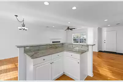 1099 Farmington Road, Charleston, SC 29412 - Photo 10