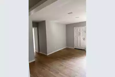 1630 Larry Street, North Charleston, SC 29406 - Photo 4