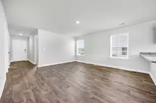 157 Stamford Rd, Orangeburg, SC 29115 - Photo 2