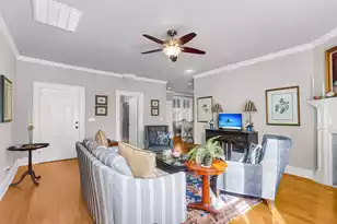 180 Broad St, Charleston, SC 29401 - Photo 8